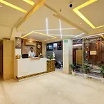 Hotel Kuber International - New Delhi Train Station